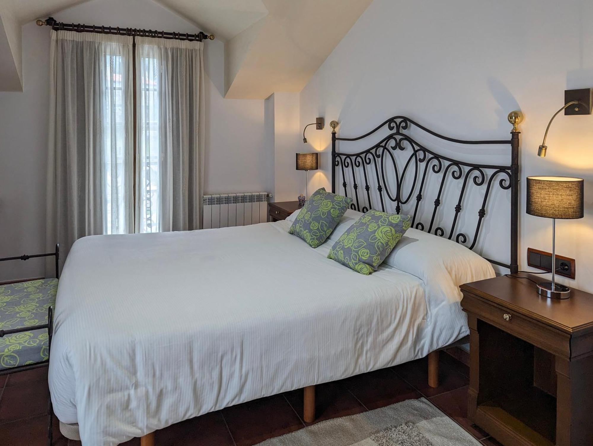 Hotel Apartamento Marouco A Guarda Bagian luar foto