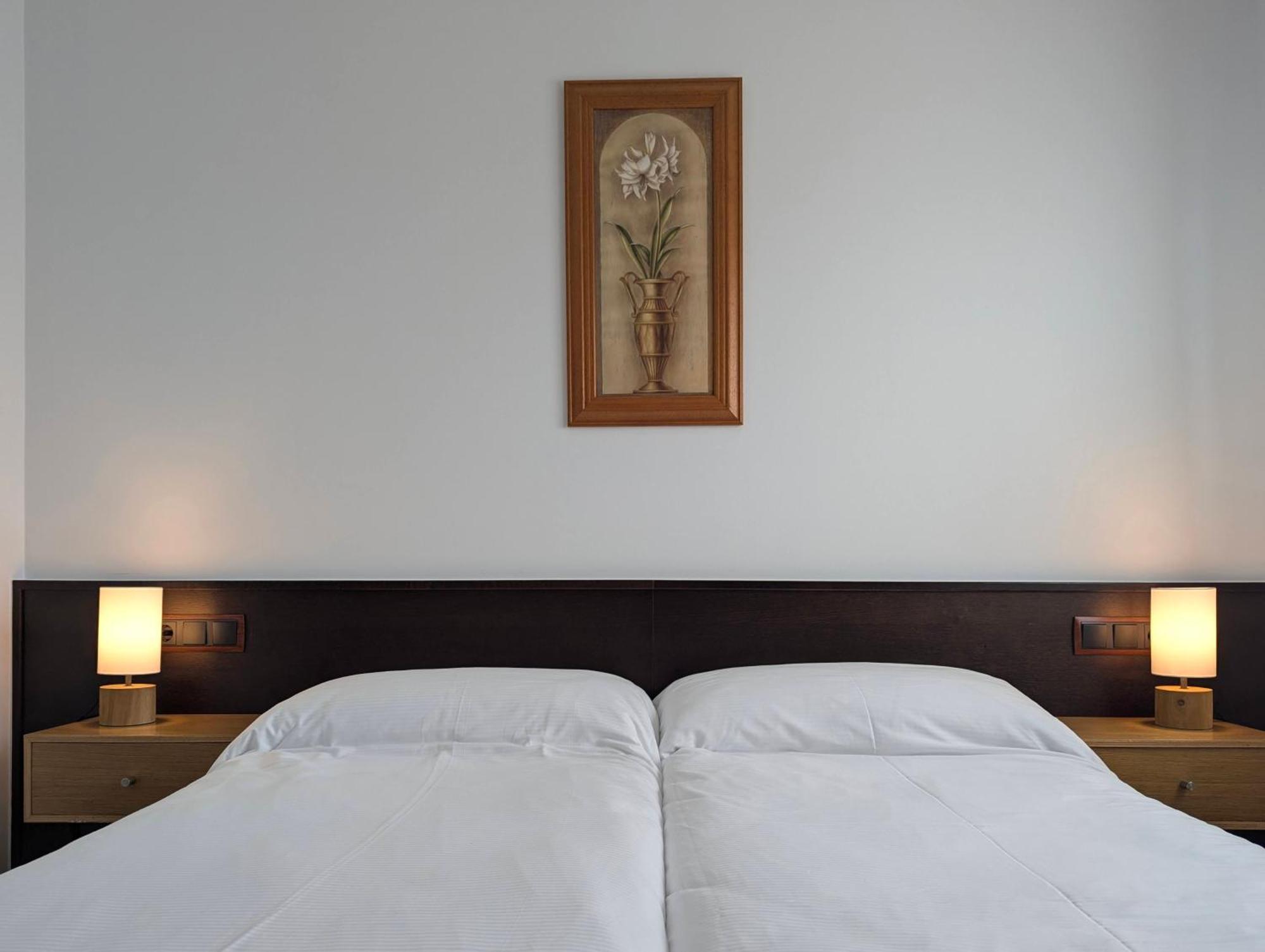Hotel Apartamento Marouco A Guarda Bagian luar foto