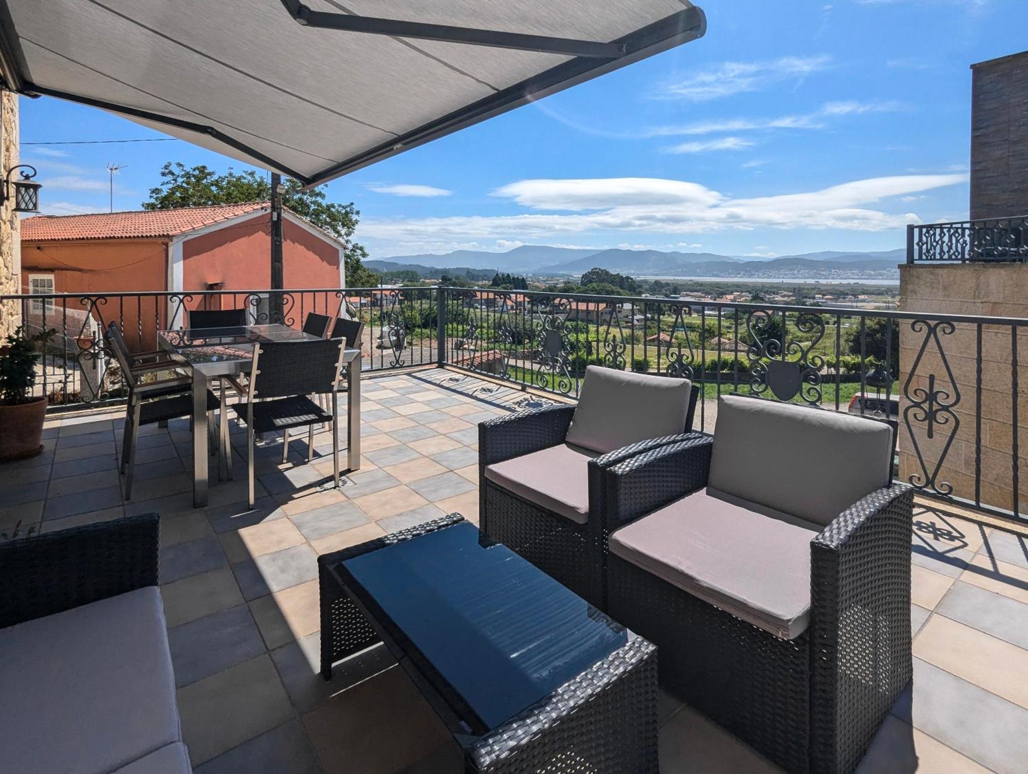 Hotel Apartamento Marouco A Guarda Bagian luar foto