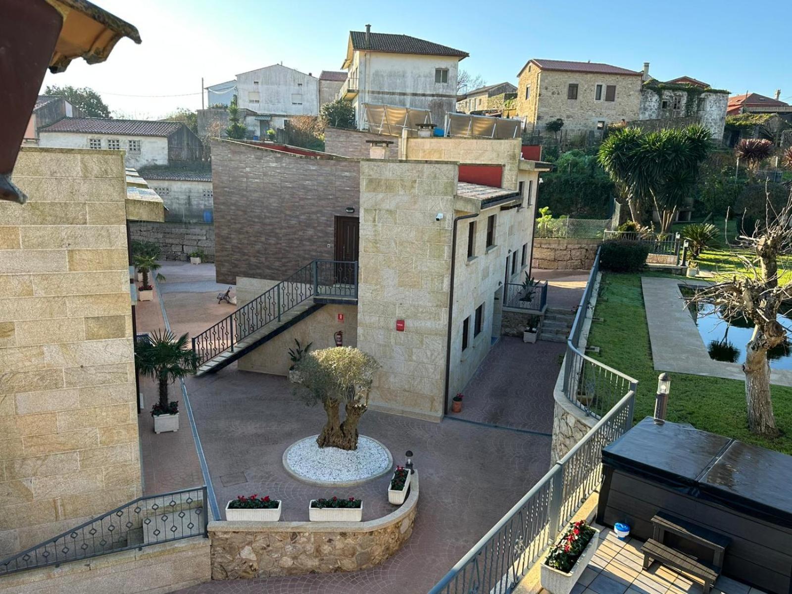 Hotel Apartamento Marouco A Guarda Bagian luar foto